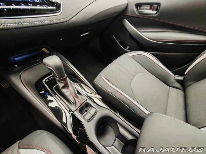 Toyota Corolla 1.8 HEV GR SPORT 2025