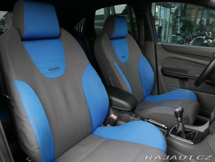 Ford Focus ST 2,5Turbo 166kW 2005