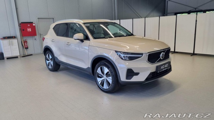 Volvo XC40 B4 2.0L 197+14 HP AT7 FWD 2025