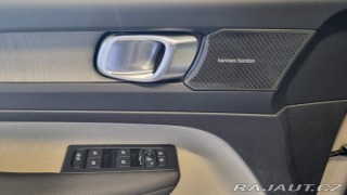 Volvo XC40 B4 2.0L 197+14 HP AT7 FWD 2025
