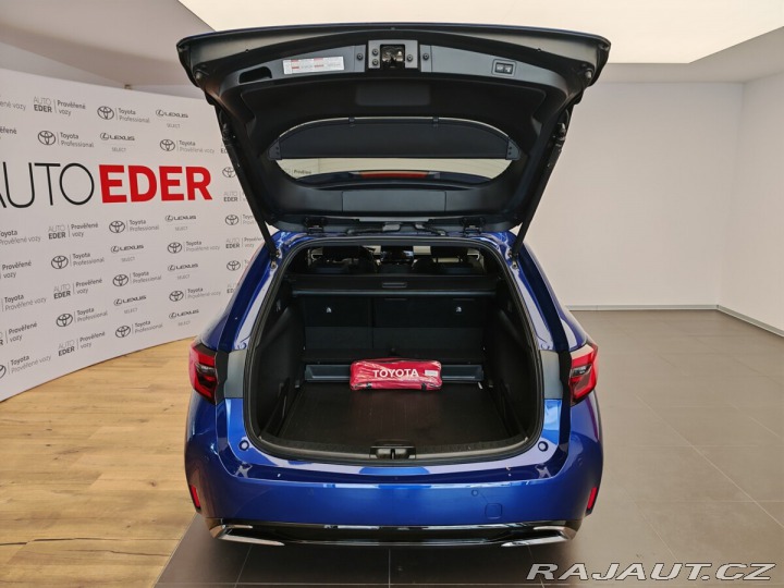 Toyota Corolla 1.8 Hybrid e-CVT Style To 2024