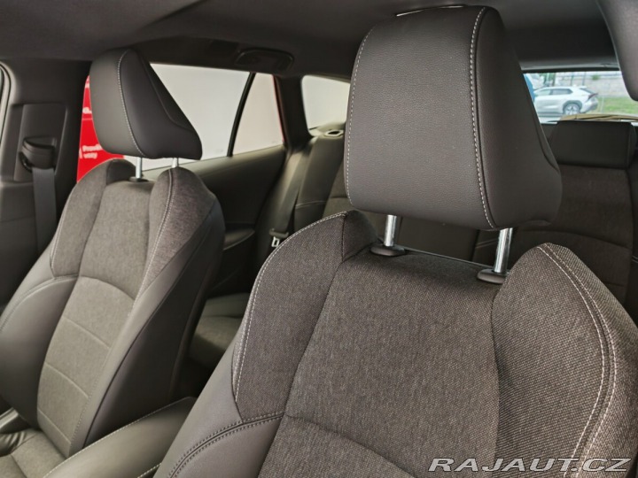 Toyota Corolla 1.8 Hybrid e-CVT Style To 2024