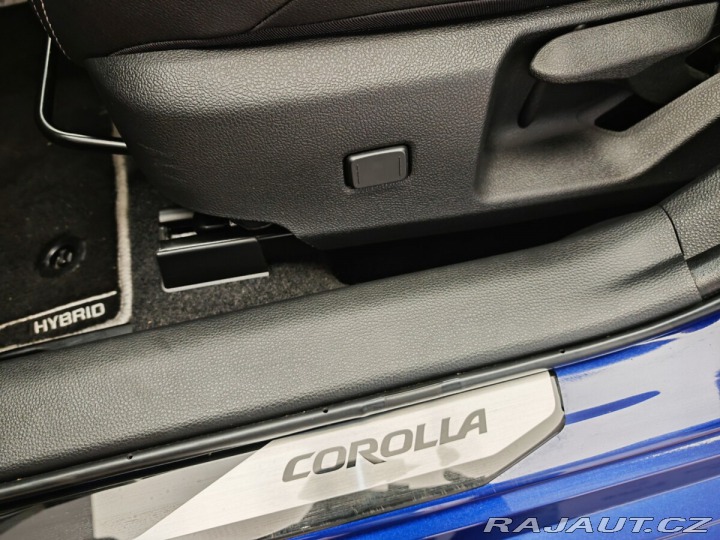 Toyota Corolla 1.8 Hybrid e-CVT Style To 2024