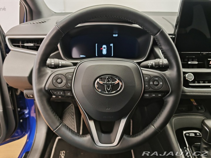 Toyota Corolla 1.8 Hybrid e-CVT Style To 2024