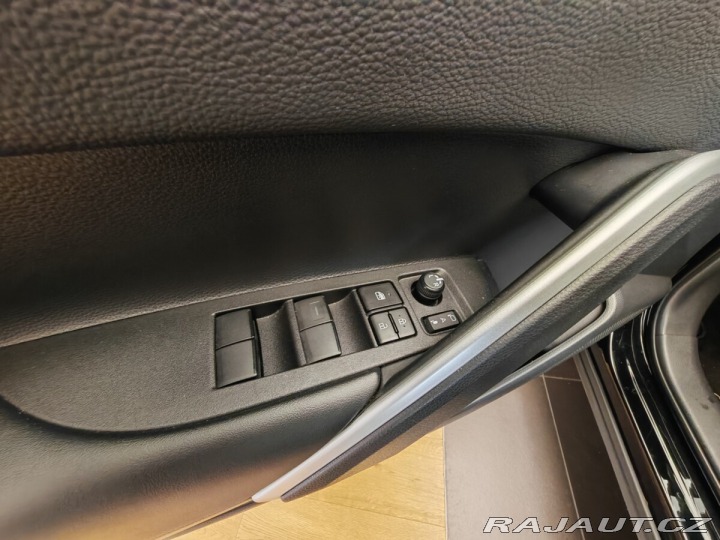 Toyota Corolla Cross 2.0 Hybrid (197 k) Comfor 2024