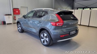 Volvo XC40 B3 2.0L 163 HP AT7 FWD CO 2025