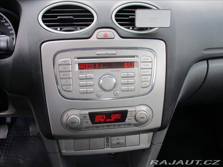 Ford Focus 1,6 i 74kw Po STK 2009