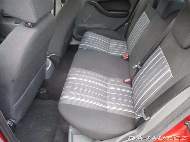 Ford Focus 1,6 i 74kw Po STK 2009