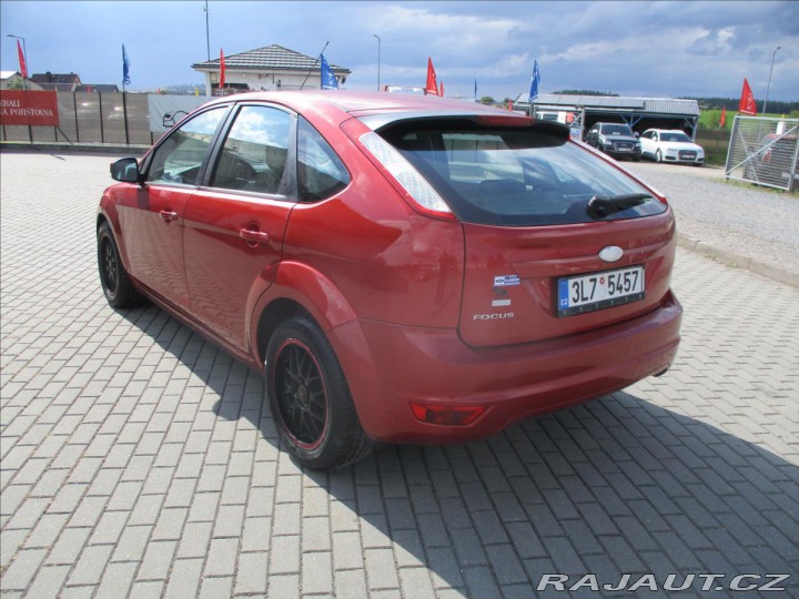 Ford Focus 1,6 i 74kw Po STK 2009