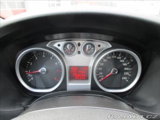 Ford Focus 1,6 i 74kw Po STK 2009