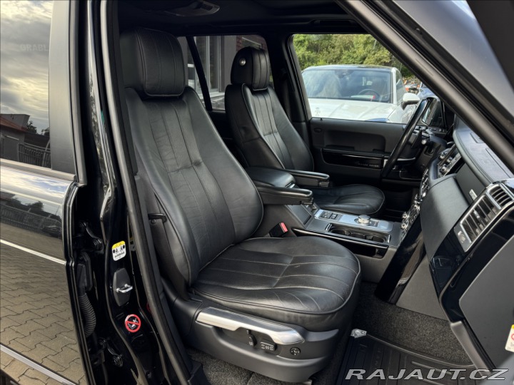 Land Rover Range Rover Vogue 4.4 V8 1.majitel ČR 2012