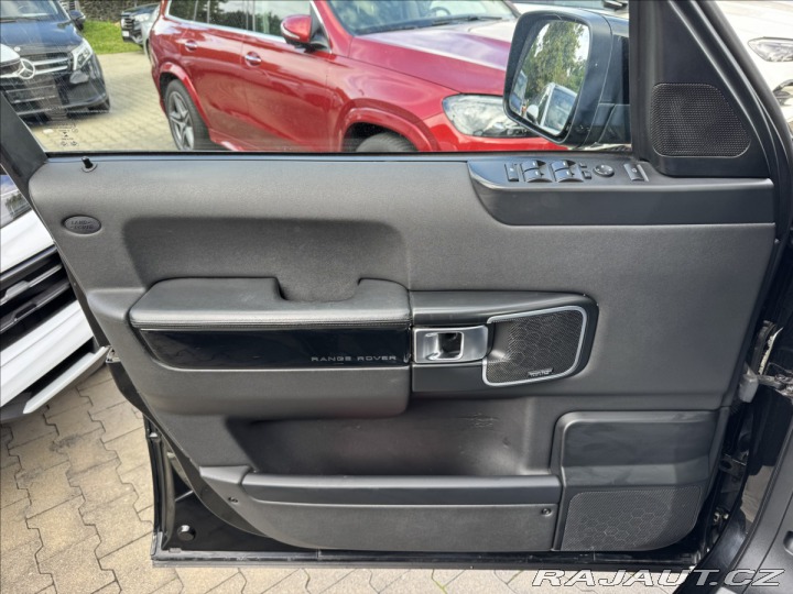 Land Rover Range Rover Vogue 4.4 V8 1.majitel ČR 2012