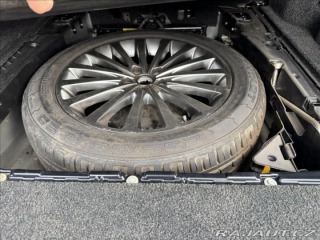 Land Rover Range Rover Vogue 4.4 V8 1.majitel ČR 2012