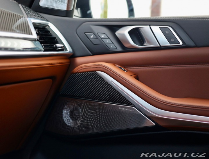BMW X5 50e xDrive M SPORT | Ind 2025