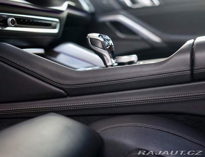 BMW X6 M50i xDrive | Aktívne ri 2020