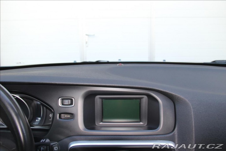 Volvo V40 1,6 D2 114PS Kinetic 2012