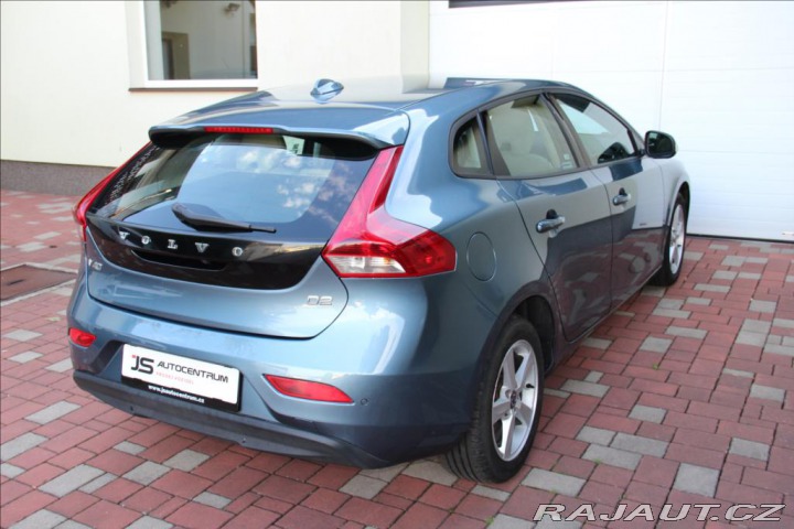 Volvo V40 1,6 D2 114PS Kinetic 2012