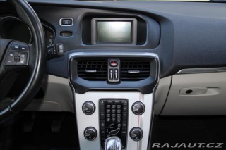 Volvo V40 1,6 D2 114PS  Kinetic 2012