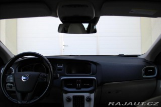 Volvo V40 1,6 D2 114PS  Kinetic 2012