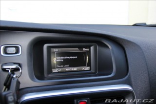 Volvo V40 1,6 D2 114PS  Kinetic 2012