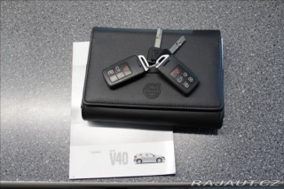 Volvo V40 1,6 D2 114PS  Kinetic 2012