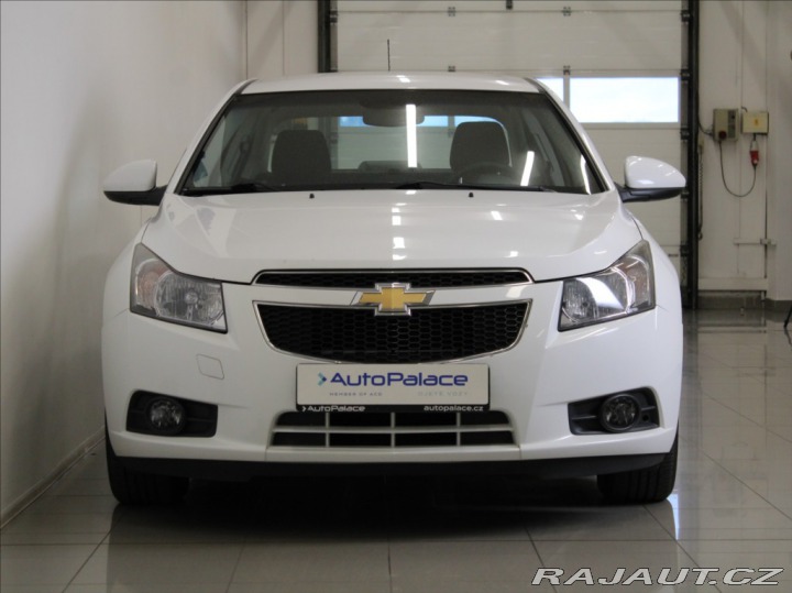 Chevrolet Cruze 2,0 D 120kW 1.maj.ČR 99 5 2012