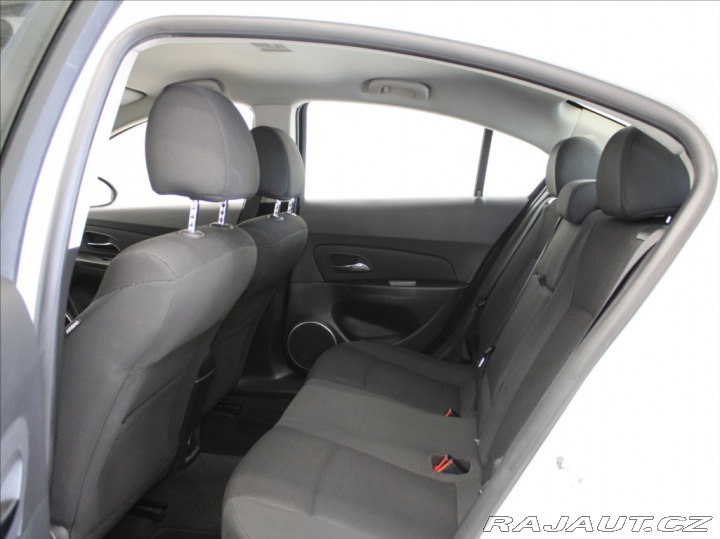 Chevrolet Cruze 2,0 D 120kW 1.maj.ČR 99 5 2012