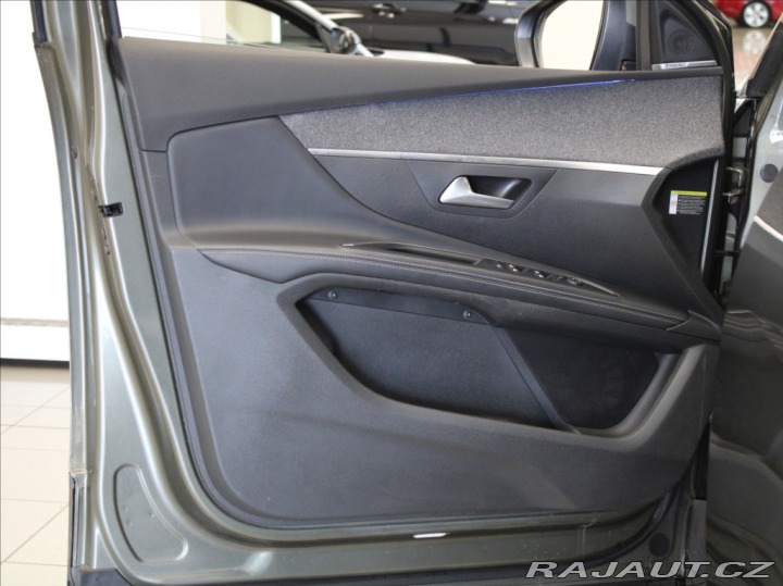 Peugeot 5008 1,5 HDI 96kW AT FOCAL Taž 2018