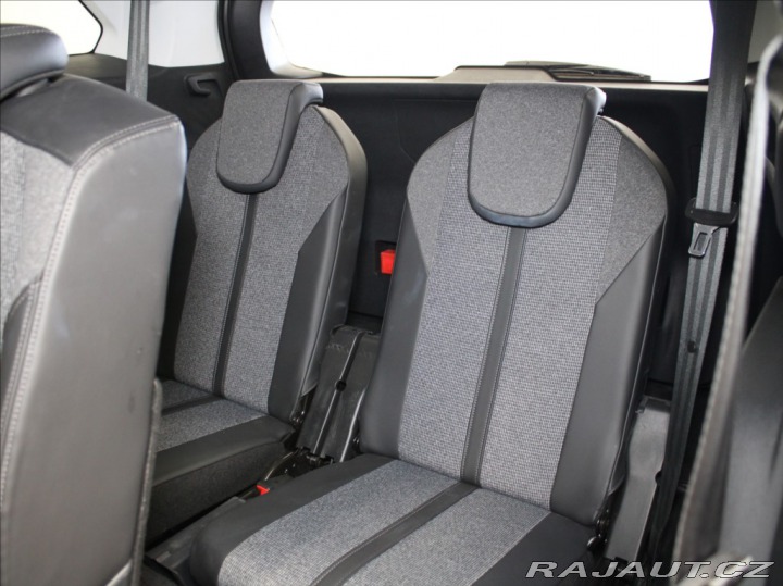 Peugeot 5008 1,5 HDI 96kW AT FOCAL Taž 2018