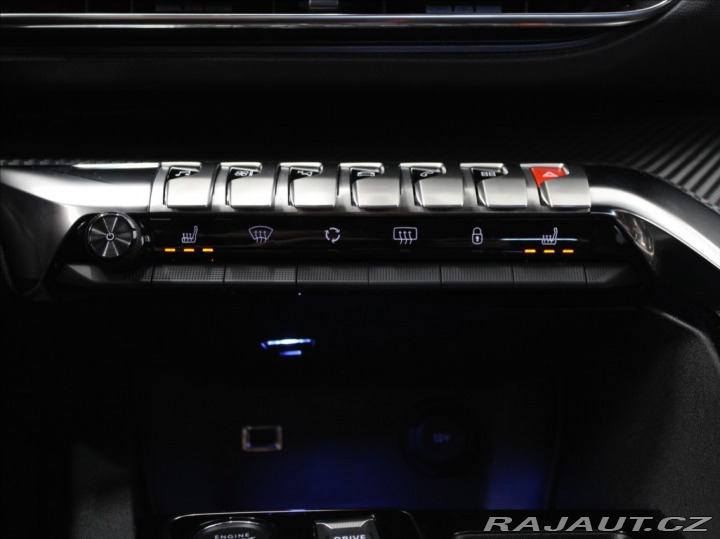 Peugeot 5008 1,5 HDi 96kW AT Allure 7 2024