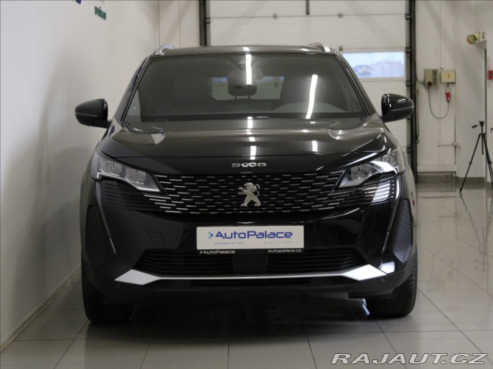 Peugeot 5008 1,5 HDi 96kW AT Allure 7 2024