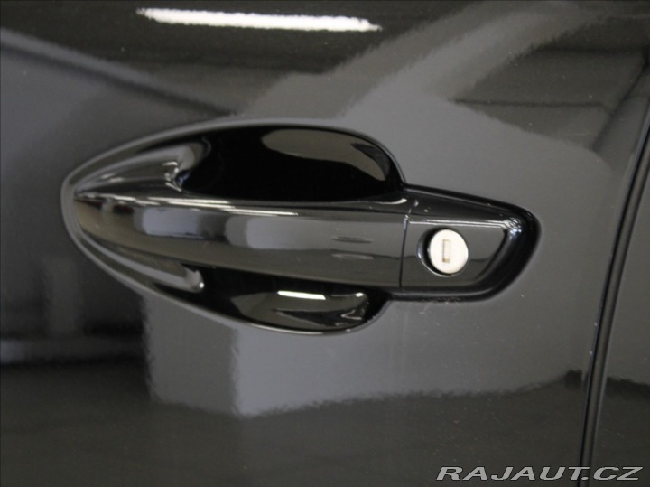 Peugeot 5008 1,5 HDi 96kW AT Allure 7 2024