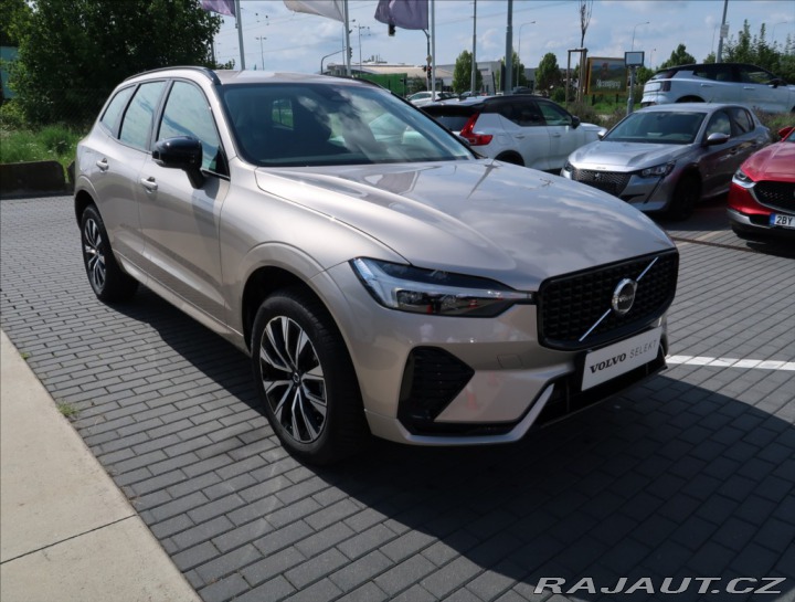 Volvo XC60 2,0 B5 AWD AUT Plus Dark 2024