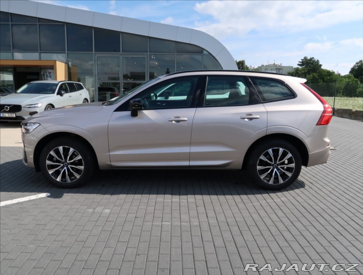 Volvo XC60 2,0 B5 AWD AUT Plus Dark 2024