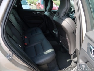 Volvo XC60 2,0 B5 AWD AUT Plus Dark 2024