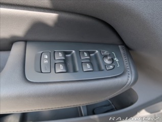 Volvo XC60 2,0 B5 AWD AUT Plus Dark 2024