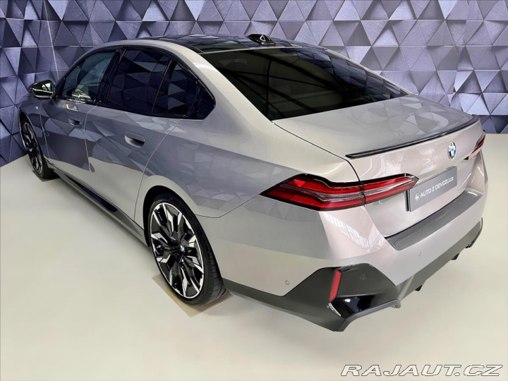 BMW 5 520d xDrive M-SPORT, BOWE 2023