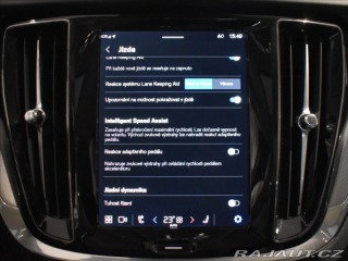 Volvo V60 2,0 B4 PLUS Dark,Bezklíč 2024