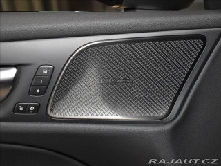 Volvo V60 2,0 B4 PLUS Dark,Bezklíč 2024