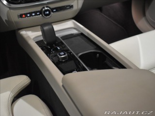 Volvo V60 2,0 B4 PLUS Panorama,BLIS 2024