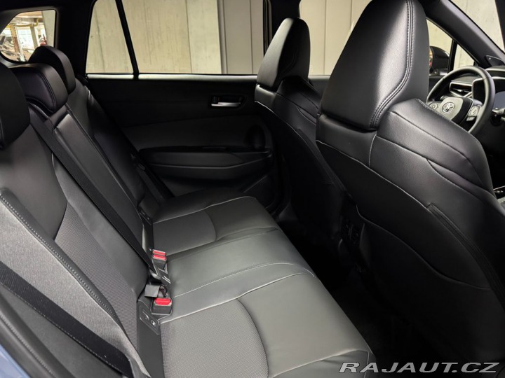 Toyota Corolla Cross 2.0, HEV, Executive, Skyv 2026