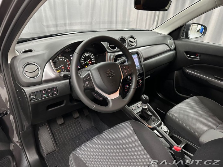 Suzuki Vitara 1,4 Premium 4x4-vůz do vý 2026