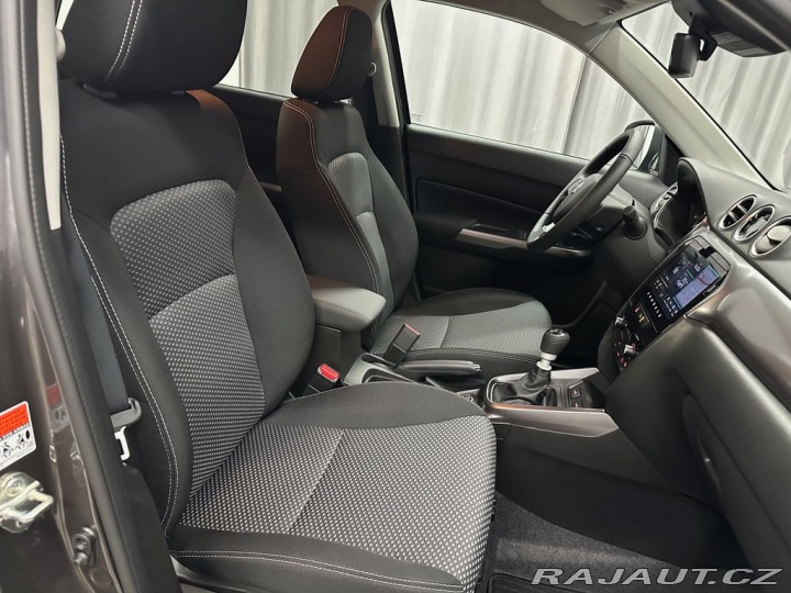 Suzuki Vitara 1,4 Premium 4x4-vůz do vý 2026