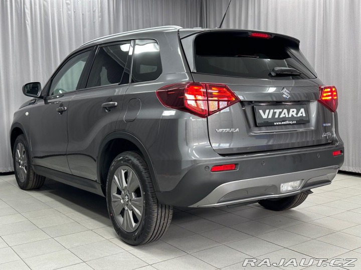 Suzuki Vitara 1,4 Premium 4x4. Zimní ko 2026