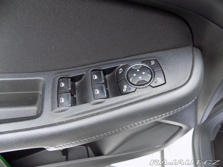 Ford S-MAX 2.0TDCi/Titanium/7.Míst/A 2017