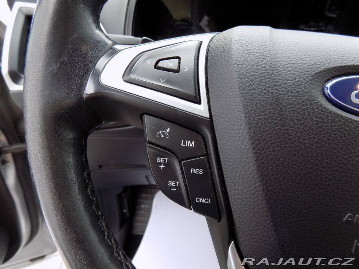Ford S-MAX 2.0TDCi/Titanium/7.Míst/A 2017