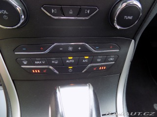 Ford S-MAX 2.0TDCi/Titanium/7.Míst/A 2017