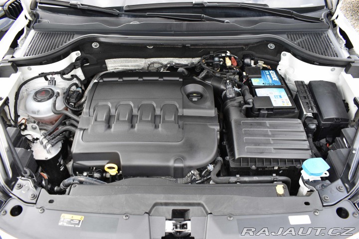 Škoda Karoq 1.6TDi*DSG*KAMERA*LED*DPH 2020