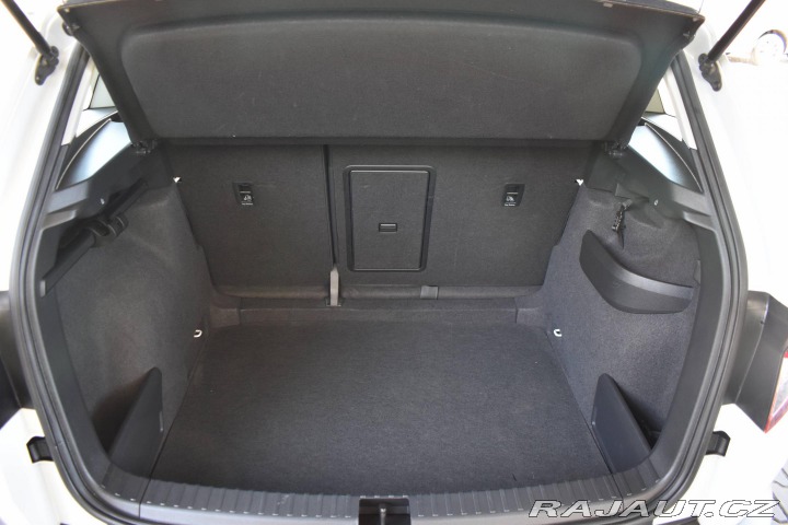 Škoda Karoq 1.6TDi*DSG*KAMERA*LED*DPH 2020