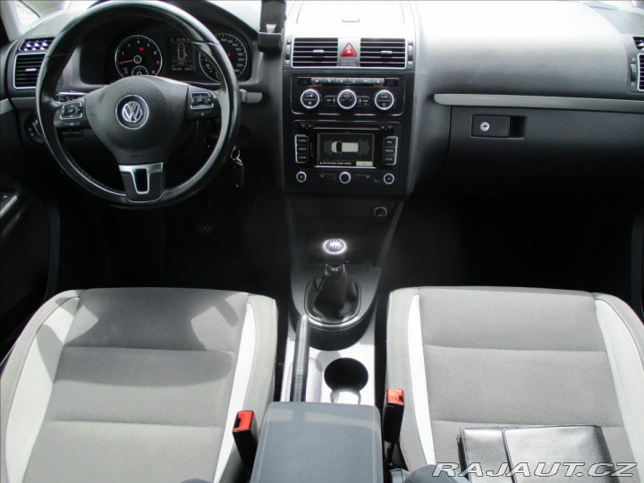 Volkswagen Touran 1,2 TSi 77kw LIFE, bez ko 2014